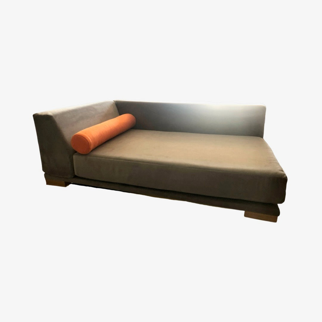 The Lacy Bed