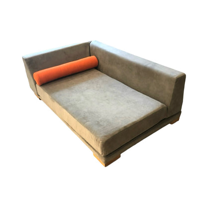 The Lacy Bed